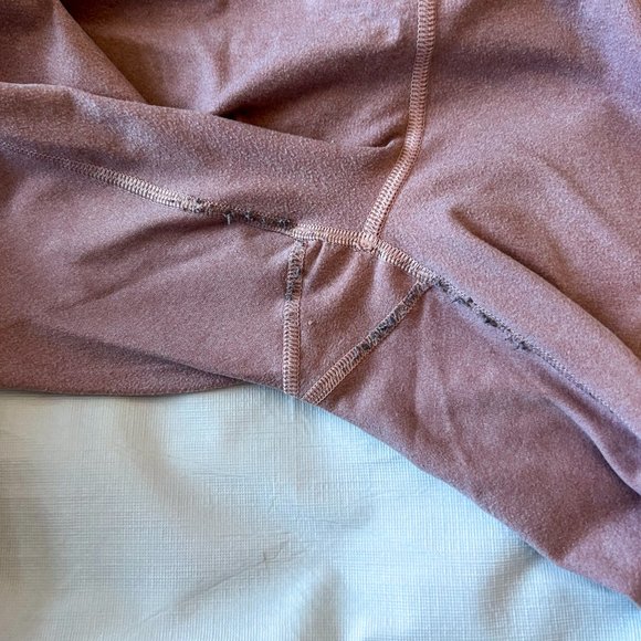 Womens Fabletics High-Waisted Heathered 7/8 Legging in Rosebloom Heather Size L - Picture 7 of 9